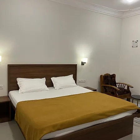 Morjim Sunset Guesthouse - 300 Meter To Morjim Beach Exterior photo
