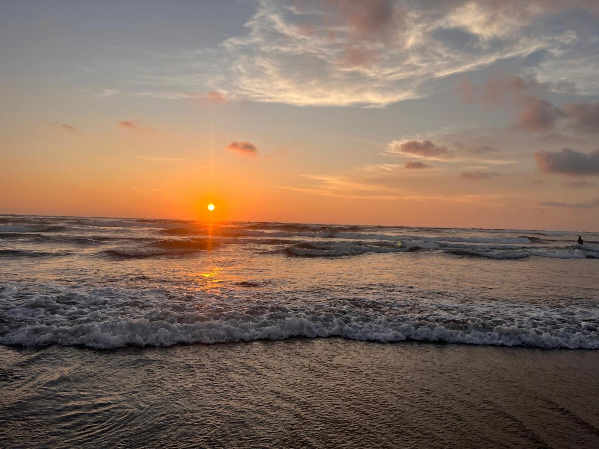 Sunset - 300 Meter To Morjim